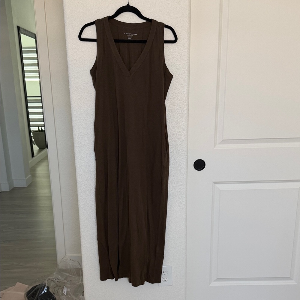Sleeveless V-Neck Brown Maxi Dress